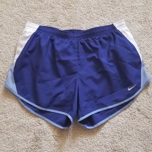 Nike dry-fit running shorts EUC